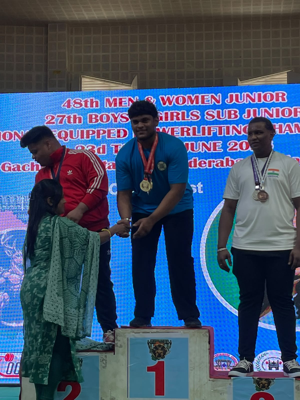 Sub-Junior Category Highlights: 288 kg Squat Milestone